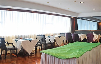  - Huayue Hotel  