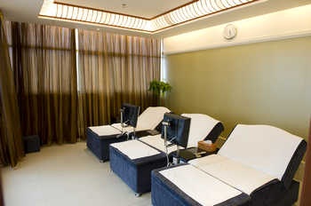 -- - Chenzhou International Hotel