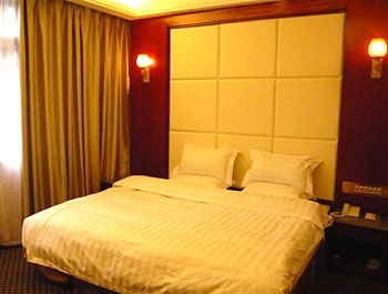 Guest Room - Yingbin Lou Hotel- Hunan Fenghuang