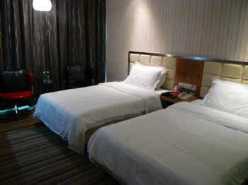 Standard Double Room - Shanshui Trends Hotel (Guangzhou East Station)