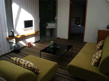 Executive Suite - Shanshui Trends Hotel (Guangzhou East Station)