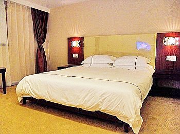 Guest Room - Graceland Hotel - Guangzhou