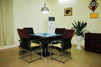 Chess Room - Dongyi Business Hotel - Guangzhou