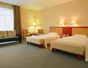 -- - Guangzhou Carefree Hotel.