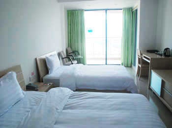 -- - Shenzhen Caiyue Hongxing Coast Hotel