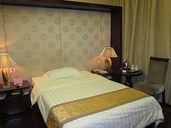 -- - Foshan Southland Taoyuan Golf Resort