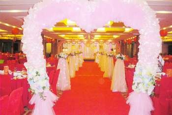 Ballroom - Dongxiang Holiday Hotel  