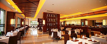 Restaurant - Well Garden Hotel  