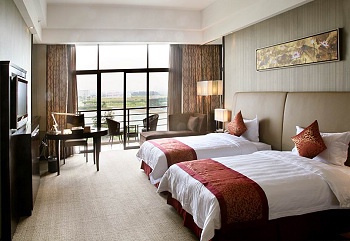 Superior Lake View Room - Swan Land Hotel- Dongguan