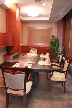  - Huizhou Three Suns Hotel