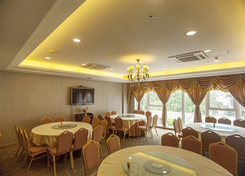  - Huizhou Moon Bay Holiday Inn