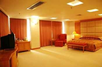 -- - Zhongshan Tourism Hotel