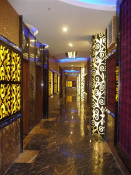  - Zhaoqing Longzhu Hotel