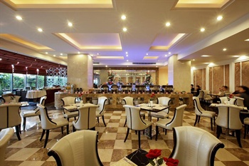  - Zhanjiang gold brilliant Yongli Hotel