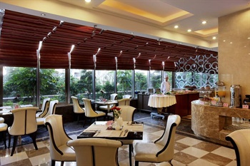  - Zhanjiang gold brilliant Yongli Hotel