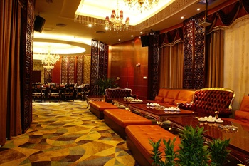  - Haizhu Holiday Hotel  