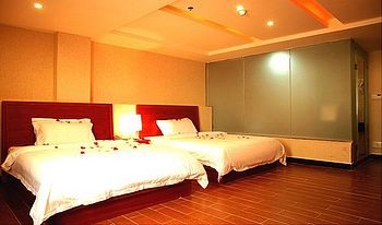 -- - Beihai Jinghua Shangwu Hotel