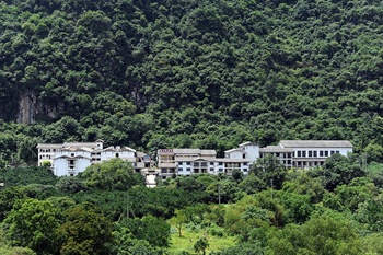  - Yangshuo Park Resort Hotel 