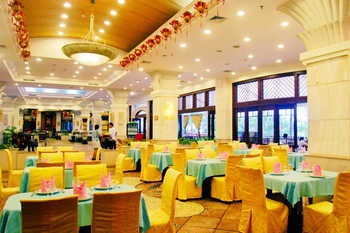 Western Restaurant - Sanya Huayuan Hot Spring Seaview Resort