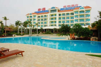 Swimming Pool - Sanya Huayuan Hot Spring Seaview Resort