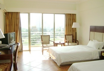 Deluxe Executive River View Double Room/Main Tower - Huirong Sea View Hotel - Sanya