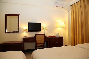 -- - Sanya Island Business Hotel