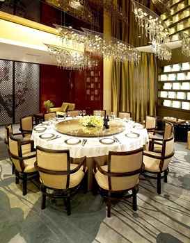  - Chengdu Minshan Hotel