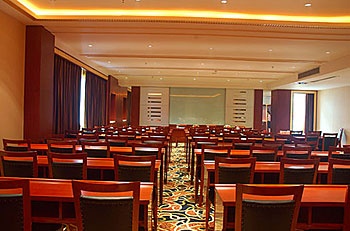 Meeting Room - Leahouse Garden Hotel