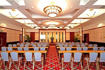  - Emeishan International Hotel  