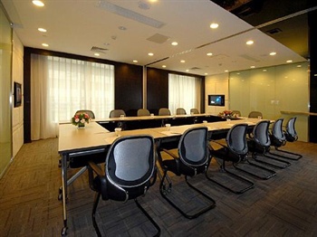  - Holiday Inn Express Chengdu Gulou 