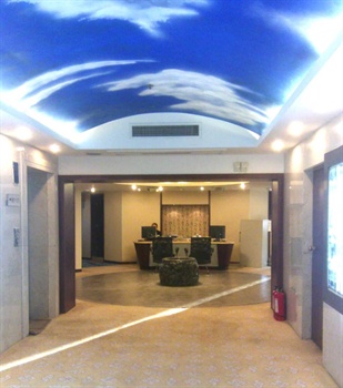  - Kunming New Era Hotel 