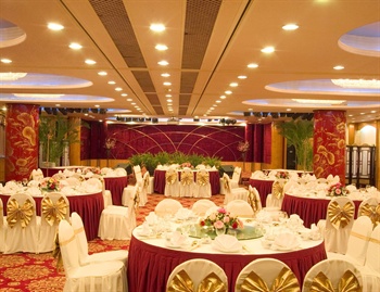  - Kunming Golden Dragon Hotel