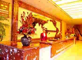 Reception Desk - Kunming Guan Hong Hotel