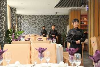 Restaurant - Kunming Lianqin Hotel