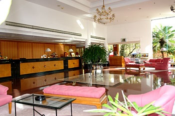 Lobby - Grand Lijiang Hotel