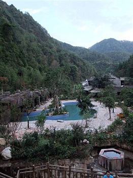  - Beaty Pond Hotel - Tengchong