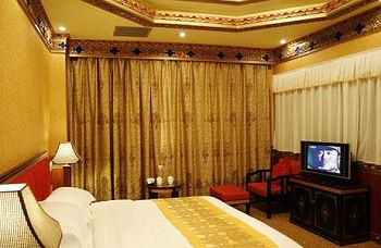 Tibetan-style Suite - Gangjian Hotel - Lhasa