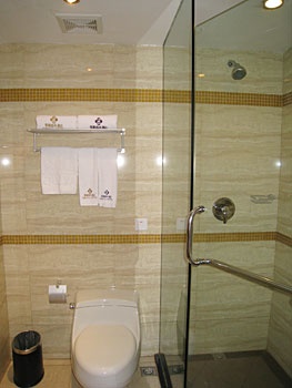 Business King Room\Bathroom - Qin Ya Hotel