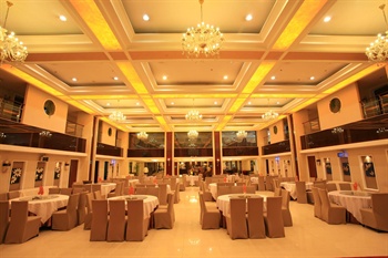  - East Lake Century Hotel