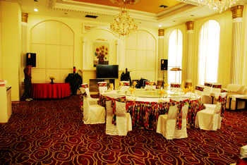 Restaurant - Hong Shan Hotel - Urumqi