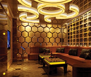  - Baihuacun International Hotel - Urumqi