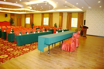  - Universal House Haiyi Hotel