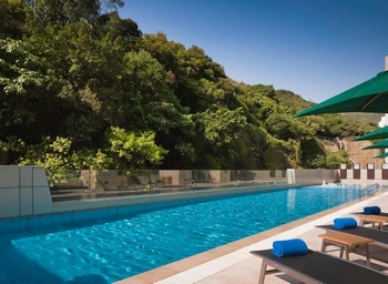 Swimming Pool - L'hotel Island South - Hong Kong