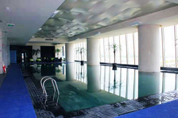 Indoor Swimming Pool - Marriott Hotel Luwan -Shanghai