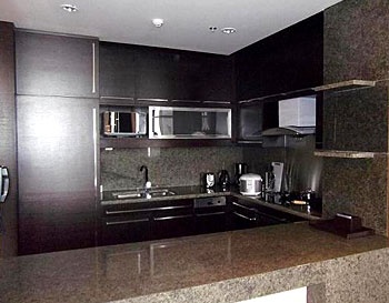 Kitchenette - Lakeview Marriott Apartments - Tianjin