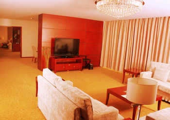 -- - Dongli Lake Hotel – Tianjin