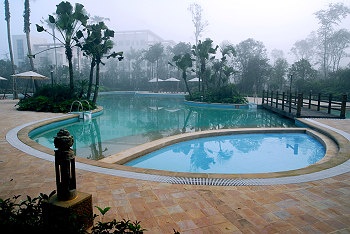 Swimming Pool - Ramada Plaza West Hotel - Chongqing