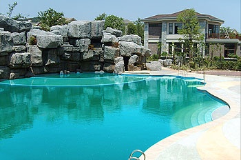 Outdoor Swimming Pool - Hill & River Hotel Hangzhou 