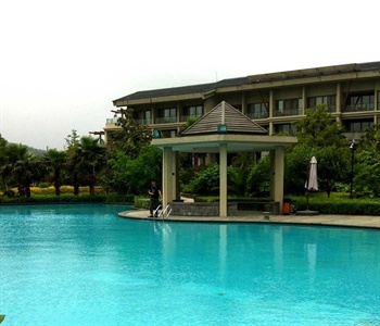  - New Century Ningbo Huacheng Jiulong lake Resort