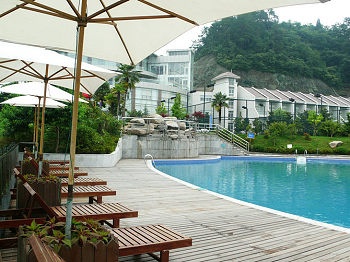 Outdoor Swimming Pool - Tachee Island Holiday Hotel Qiandaohu